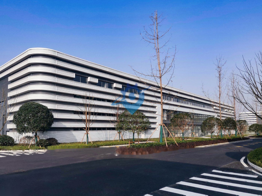 高新区+大学城，单层11米钢构厂房出租1500㎡起