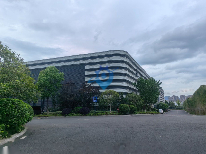 高新区大学城,1400㎡起租单层钢构现房