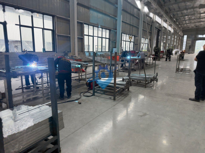 开州陈家成熟护栏教具厂转让