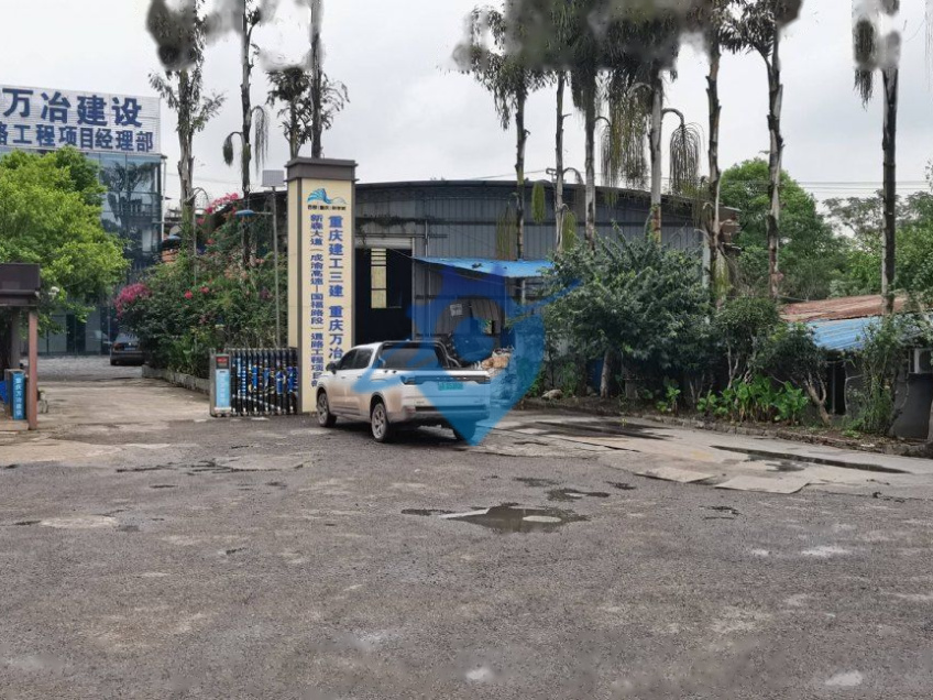 成渝经济圈，高新区成渝高速路旁